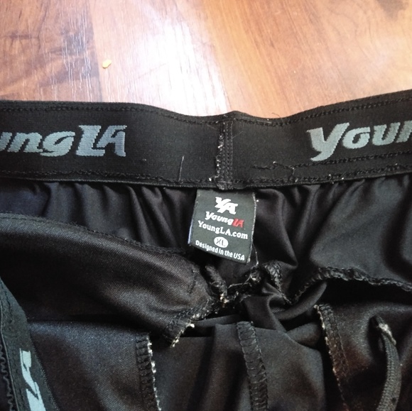 YOUNG LA ATHLETIC SHORTS XL - Picture 3 of 4